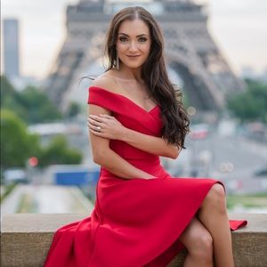 Meet your Posher, Danielle